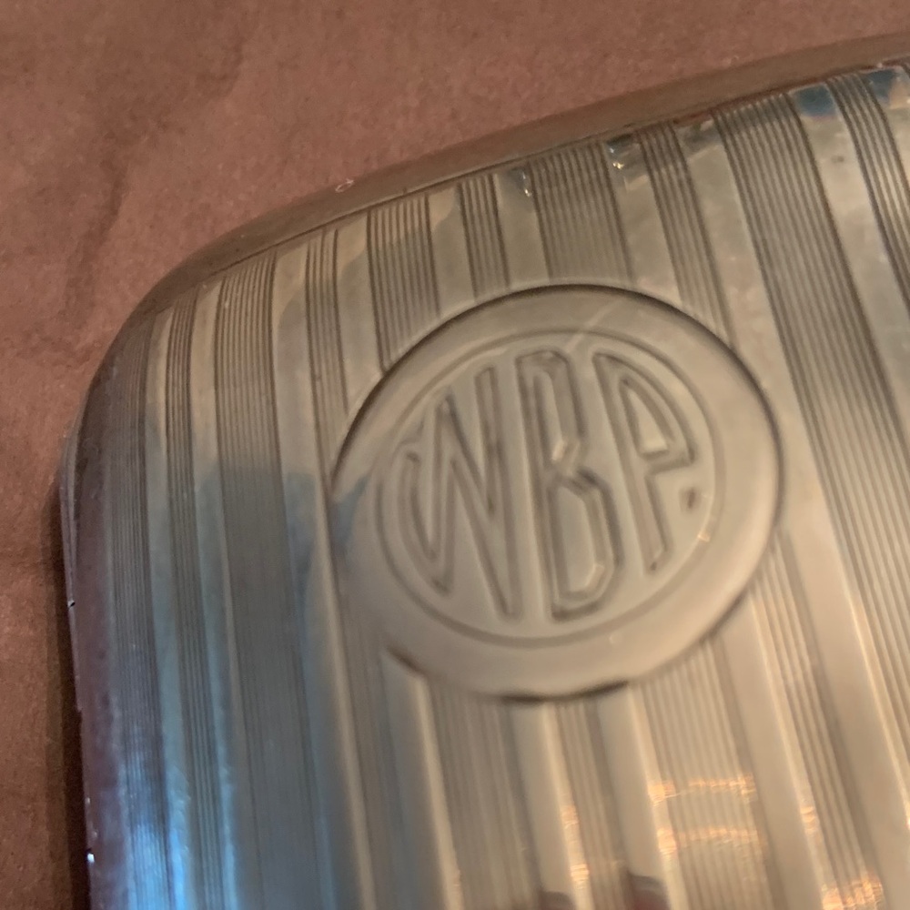 Silver Compact Case - Picture 2 of 6